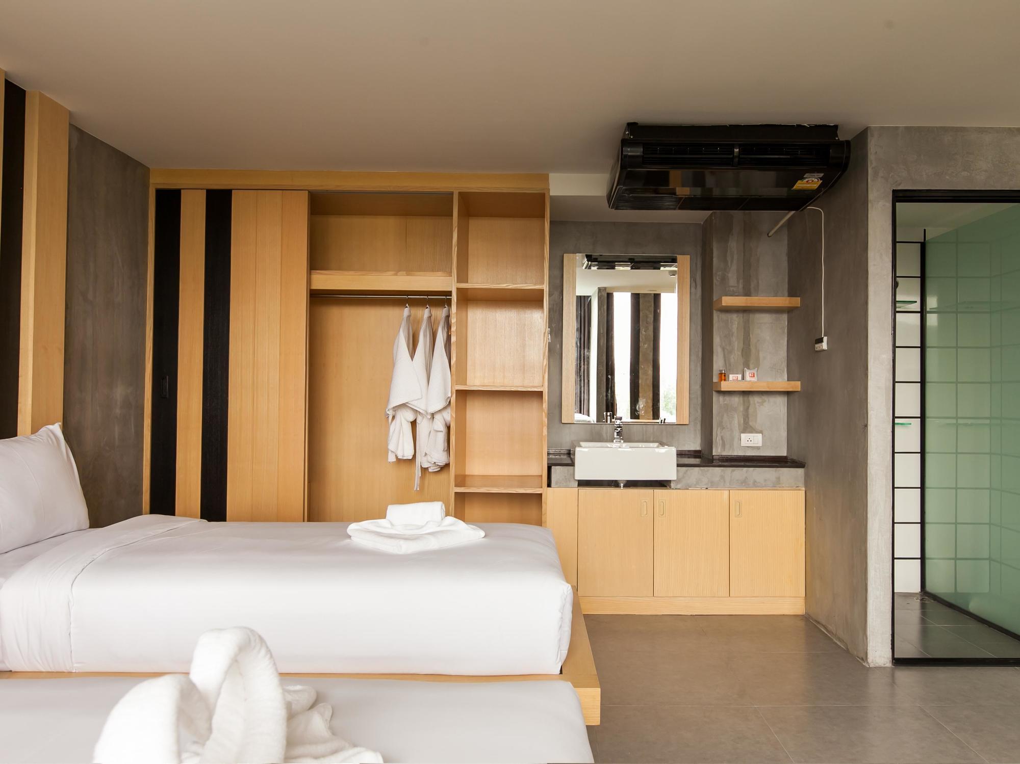 B2 Phuket Boutique & Budget Hotel Екстериор снимка