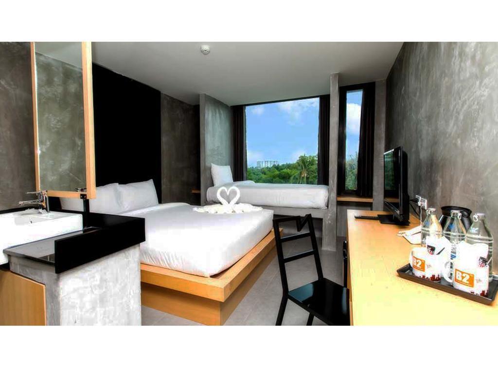 B2 Phuket Boutique & Budget Hotel Екстериор снимка